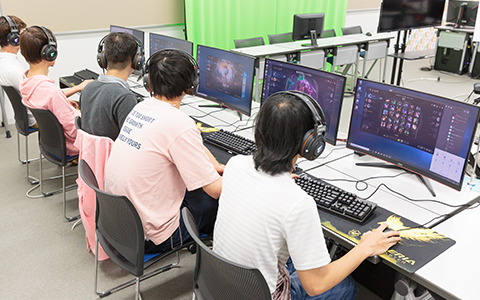 日本の大学初の eスポーツ常設スタジオ誕生に貢献 - 導入事例 | 法人様